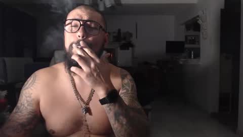 edgarram83 online show from December 10, 2024, 6:33 am