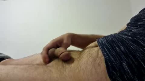 Snapshot of edin1921 chatting on January 15, 2026, 7:57 am edin1921 online show from January 15, 2026, 7:57 am