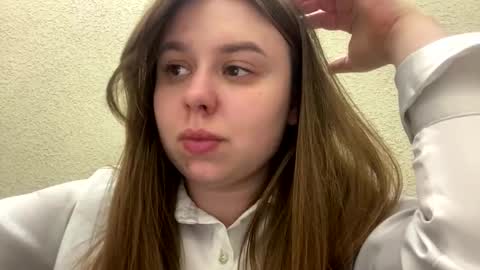 Snapshot of edina77 chatting on March 16, 2026, 8:24 pm Edina online show from March 16, 2026, 8:24 pm