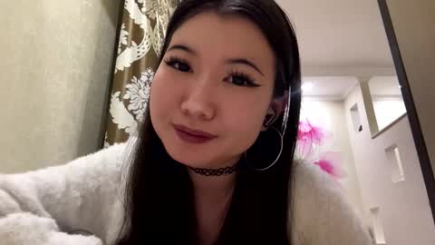 Snapshot of edinabluett chatting on February 27, 2026, 6:41 pm Eri online show from February 27, 2026, 6:41 pm