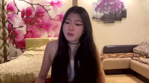 Eri online show from May 19, 2026, 5:52 pm