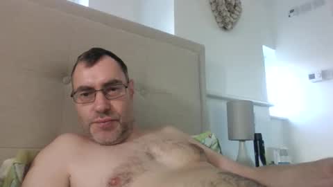 edinandy77 online show from December 19, 2025, 12:12 pm