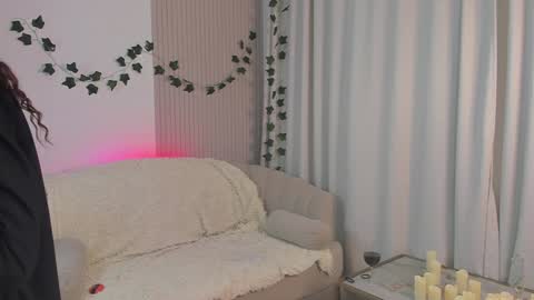 Snapshot of edithgalpin chatting on January 17, 2025, 3:23 am Lisa online show from January 17, 2025, 3:23 am