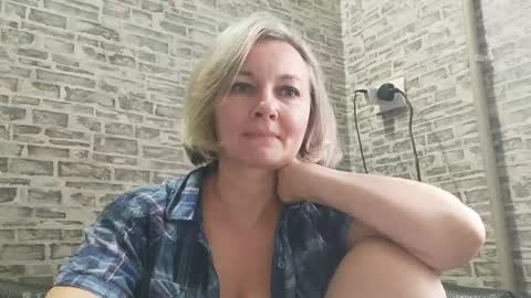 edithmanning online show from January 8, 2025, 10:59 am
