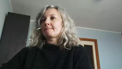 Snapshot of edithmanning chatting on May 3, 2026, 6:30 am edithmanning online show from May 3, 2026, 6:30 am