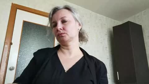 Snapshot of edithmanning chatting on May 11, 2026, 6:30 am edithmanning online show from May 11, 2026, 6:30 am