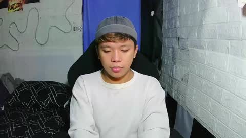 urasian chub online show from December 4, 2025, 6:44 am