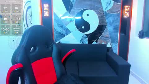 Snapshot of edward_24_ chatting on December 10, 2024, 4:13 am Edward Colleman online show from December 10, 2024, 4:13 am