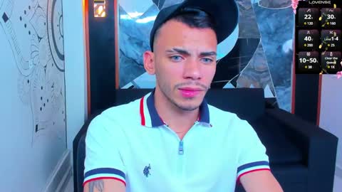 Snapshot of edward_24_ chatting on February 2, 2025, 4:05 am Edward Colleman online show from February 2, 2025, 4:05 am