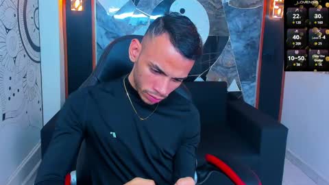 Snapshot of edward_24_ chatting on March 8, 2025, 4:12 am Edward Colleman online show from March 8, 2025, 4:12 am