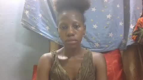 Snapshot of edwige770943 chatting on April 15, 2026, 2:40 am edwige770943 online show from April 15, 2026, 2:40 am
