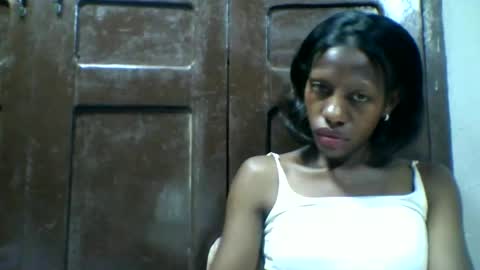 Snapshot of edwige770943 chatting on April 25, 2026, 1:52 pm edwige770943 online show from April 25, 2026, 1:52 pm