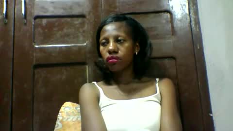 Snapshot of edwige770943 chatting on April 26, 2026, 3:26 am edwige770943 online show from April 26, 2026, 3:26 am