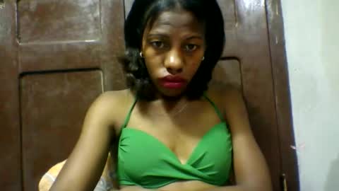 Snapshot of edwige770943 chatting on May 1, 2026, 2:49 am edwige770943 online show from May 1, 2026, 2:49 am