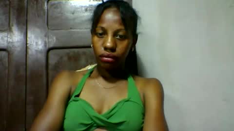 Snapshot of edwige770943 chatting on May 8, 2026, 6:41 am edwige770943 online show from May 8, 2026, 6:41 am