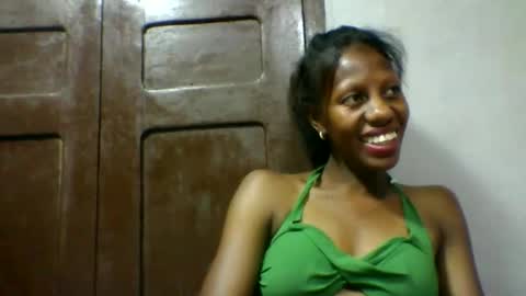 Snapshot of edwige770943 chatting on May 8, 2026, 6:46 pm edwige770943 online show from May 8, 2026, 6:46 pm