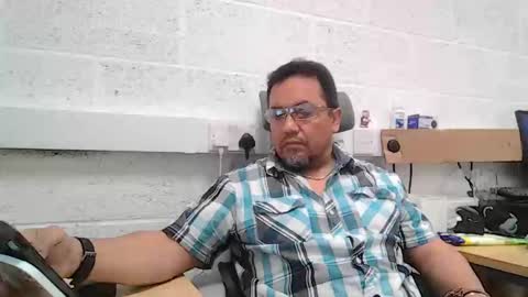 EdM online show from April 14, 2026, 9:37 am