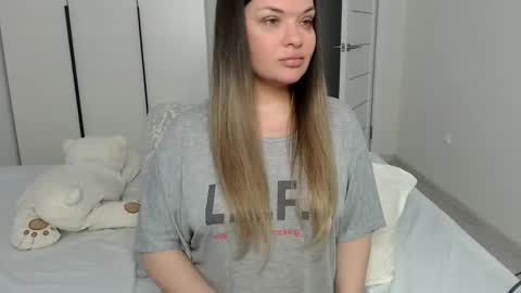 eelena4kiss online show from February 10, 2025, 9:14 am