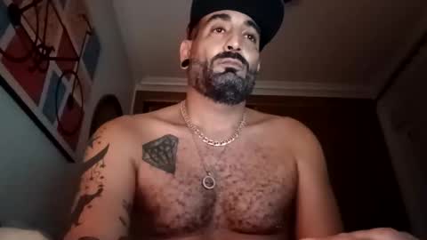 eemmee708927 online show from October 17, 2025, 12:47 am