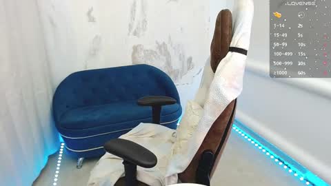 Daniel and Alex online show from February 11, 2025, 6:44 pm