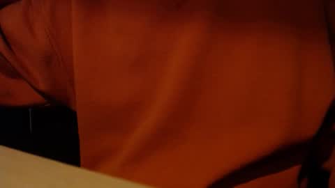 Snapshot of eeyoreeeyore chatting on February 10, 2026, 12:48 am eeyoreeeyore online show from February 10, 2026, 12:48 am