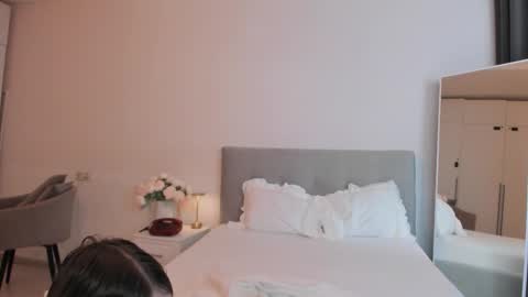 Snapshot of effiemur chatting on November 16, 2025, 5:57 am Effie Mur online show from November 16, 2025, 5:57 am