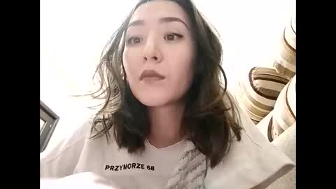 Effy online show from May 16, 2026, 7:34 pm