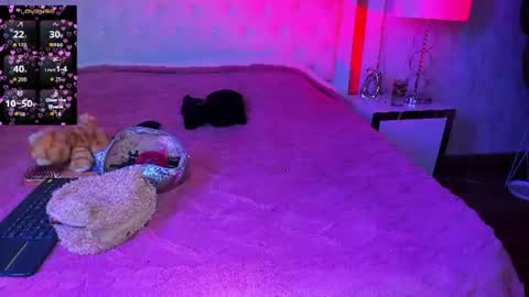 Snapshot of effy_kesster chatting on July 5, 2026, 1:29 pm effy_kesster online show from July 5, 2026, 1:29 pm