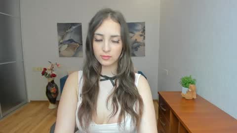 Snapshot of effy_royse chatting on June 7, 2026, 5:38 pm Effy Royse online show from June 7, 2026, 5:38 pm
