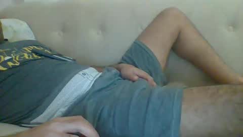 Im momo 35 Egyptian at Dubai online show from February 1, 2025, 7:23 pm