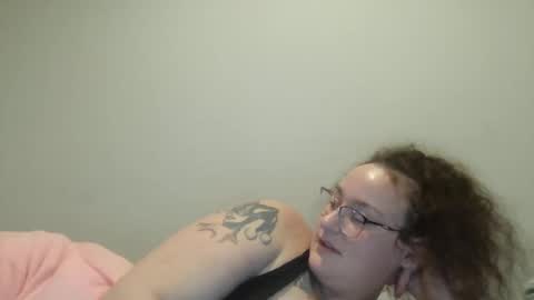 Snapshot of egyptiancottxn chatting on December 23, 2025, 4:54 am Egyptiancottxn online show from December 23, 2025, 4:54 am