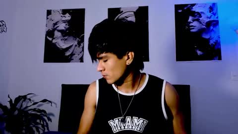 eiden_allenx1 online show from September 30, 2025, 1:05 pm