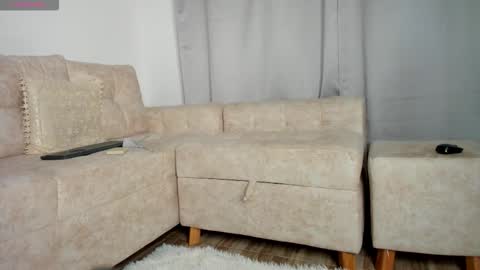 Snapshot of eileenestrada chatting on November 20, 2025, 10:31 pm Eileen from your heart online show from November 20, 2025, 10:31 pm