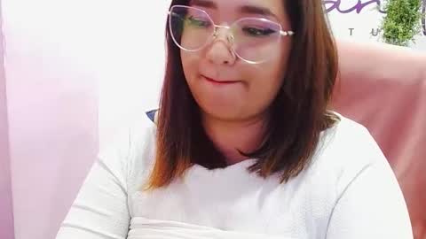 Eirene online show from November 3, 2025, 10:10 pm