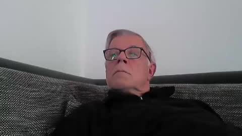 eisbaer1957 online show from January 26, 2025, 2:52 pm