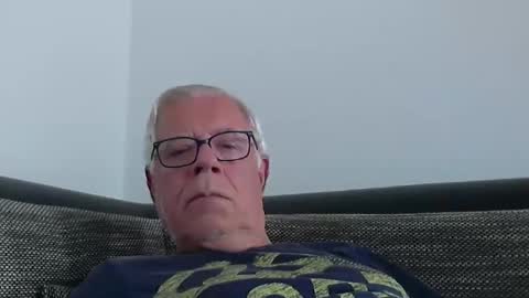 eisbaer1957 online show from May 31, 2026, 6:53 am