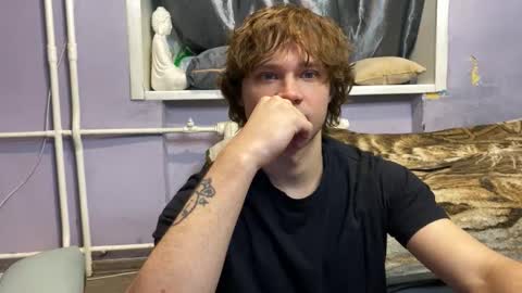 Snapshot of eitanhere chatting on February 5, 2026, 3:16 pm Eitan online show from February 5, 2026, 3:16 pm