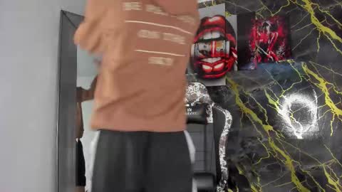 Snapshot of eithan__boy chatting on February 26, 2026, 12:04 pm Eithan online show from February 26, 2026, 12:04 pm