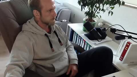 ejakules online show from April 20, 2026, 4:43 pm