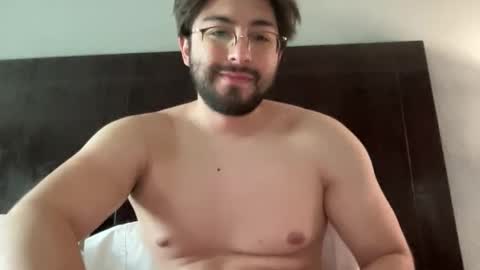 Snapshot of el_bonbon_rico chatting on April 11, 2026, 3:38 pm el bonbon rico online show from April 11, 2026, 3:38 pm