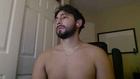 Snapshot of el_bonbon_rico chatting on May 11, 2026, 1:22 am el bonbon rico online show from May 11, 2026, 1:22 am
