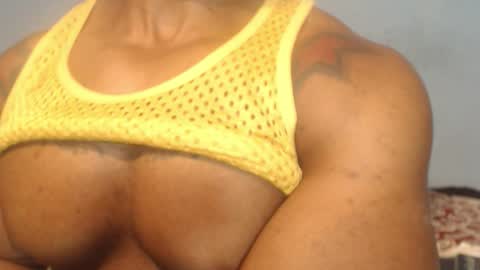 Snapshot of el_vecino_m chatting on January 18, 2026, 4:49 am el_vecino_m online show from January 18, 2026, 4:49 am