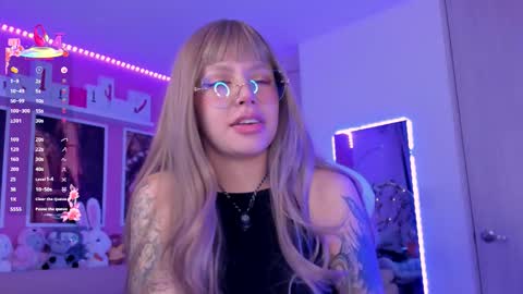 Ela online show from January 9, 2026, 5:10 am