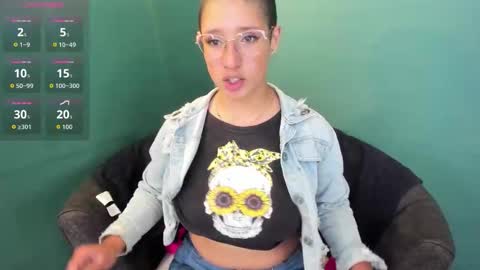 Snapshot of elaine87_ chatting on September 12, 2025, 8:42 pm elaine87_ online show from September 12, 2025, 8:42 pm