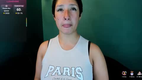 elaine87_ online show from November 13, 2025, 7:57 pm