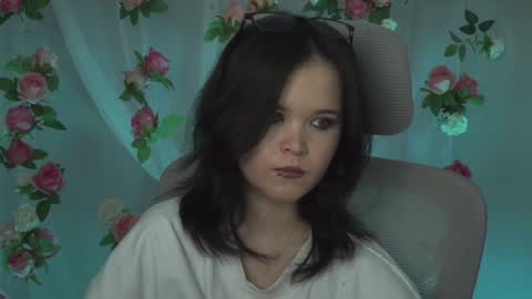 Snapshot of elainebeness chatting on February 7, 2025, 10:52 pm Your sweet girl online show from February 7, 2025, 10:52 pm