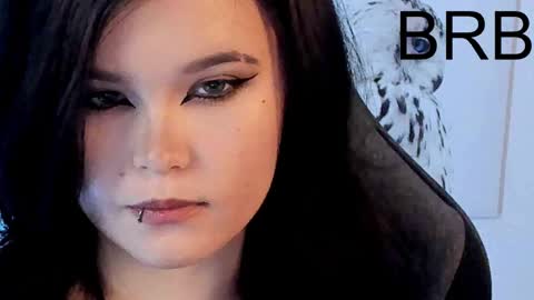 Snapshot of elainebeness chatting on February 26, 2025, 10:31 pm Your sweet girl online show from February 26, 2025, 10:31 pm