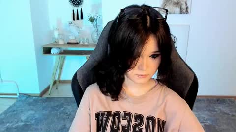 Snapshot of elainebeness chatting on February 28, 2025, 7:35 pm Your sweet girl online show from February 28, 2025, 7:35 pm