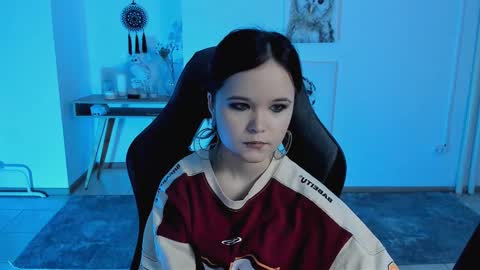 Snapshot of elainebeness chatting on March 9, 2025, 7:05 pm Your sweet girl online show from March 9, 2025, 7:05 pm