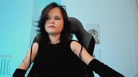 Snapshot of elainebeness chatting on March 12, 2025, 1:47 am Your sweet girl online show from March 12, 2025, 1:47 am